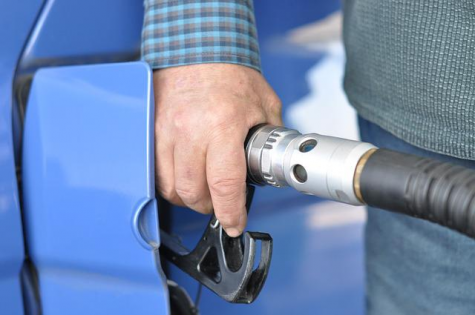 Subventii de 50 bani pe litrul de combustibil pentru transportatorii si distribuitorii din Romania